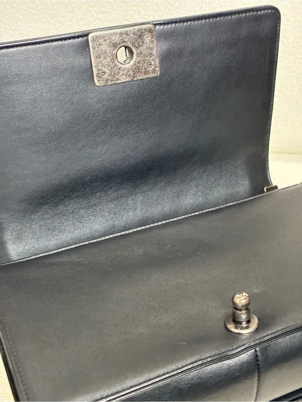 CHANEL Black Quilted Leather Boy Shoulder Bag with Silver-Tone Hardware